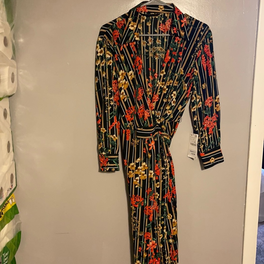 Brand New floral print Zara dress